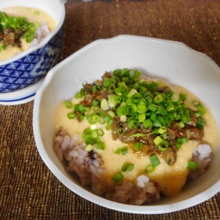 シジミの佃煮とろろご飯